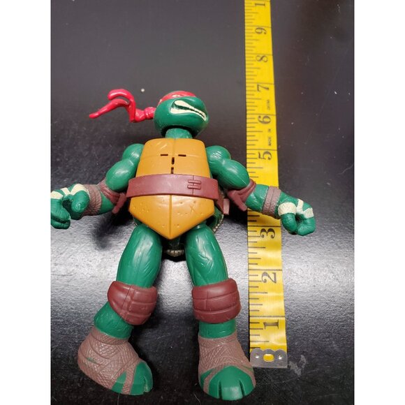 Teenage Mutant Ninja Turtles Raphael Action Figure 2012 Viacom -  Vintage - Picture 7 of 7